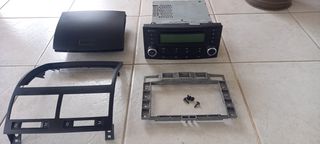 RADIO CD VW TUAREG 2003-2010γνησιο κομπλε με τις βασεις