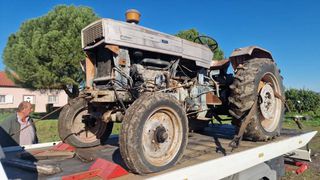 Τρακτέρ Universal 1975 ΆΜΕΣΗ ΑΓΟΡΆ ΌΛΛΑ ΤΑ UNIVERSAL 4×4 /4×2-thumb-3