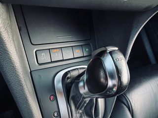 Volkswagen Golf 2011 R  4 MOTION DSG-thumb-13