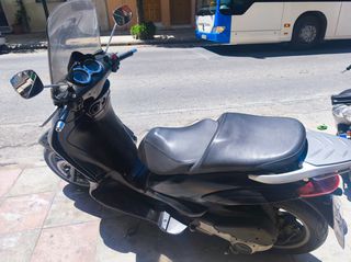 Piaggio Beverly 250 2006 ΠΟΥΛΗΘΗΚΕ-thumb-1