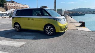 Volkswagen ID.Buzz 2023-thumb-3