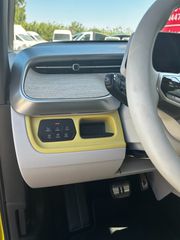 Volkswagen ID.Buzz 2023-thumb-19