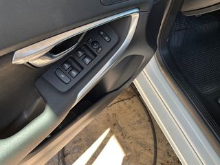 Volvo V40 2014 Λίγα χιλιόμετρα μηδέν τέλη μοντέλο 2015-thumb-12