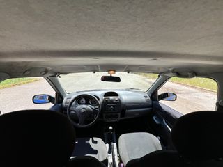 Suzuki Ignis 2005-thumb-8