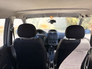 Suzuki Ignis 2005-thumb-22