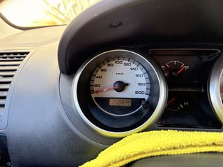Suzuki Ignis 2005-thumb-27