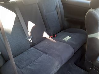 Toyota Corolla 2004 VVTI 16V 1400CC-thumb-7