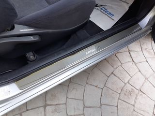 Toyota Corolla 2004 VVTI 16V 1400CC-thumb-8