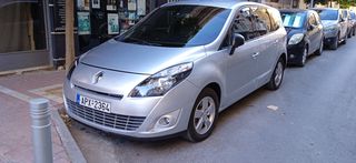 Renault 2009 RENAULT GRAND SCENIC
