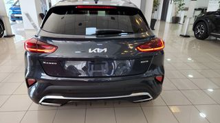 Kia XCeed 2025 P-HEV 1.6lt 141ps 6DCT EX Platinum-thumb-5