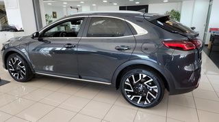 Kia XCeed 2025 P-HEV 1.6lt 141ps 6DCT EX Platinum-thumb-3