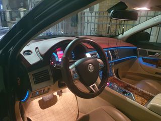 Jaguar XF 2009
