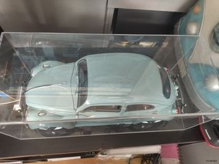 VOLKSWAGEN BEETLE ΣΕ ΚΛΙΜΑΚΑ 1/8