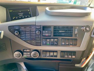 Σασί Volvo 2015 FH500 6X2 EURO6 Full Extra-thumb-32