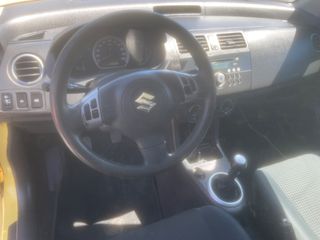 Suzuki Swift 2006-thumb-13