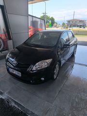 Toyota Auris 2013