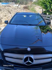 Mercedes-Benz GLA 180 2016 GLA 180 URBAN-DIESEL