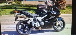 Honda VFR 800 2005 vfr-thumb-2