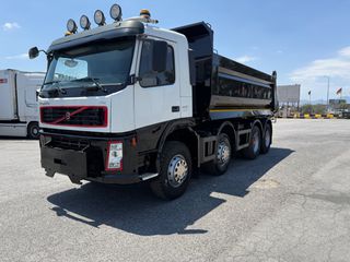 Ανατροπή Volvo 2008 FM 400-thumb-1