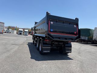 Ανατροπή Volvo 2008 FM 400-thumb-6