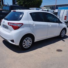 Toyota Yaris 2018 1.4 D-4D DIESEL-thumb-2