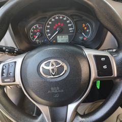 Toyota Yaris 2018 1.4 D-4D DIESEL-thumb-4