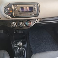 Toyota Yaris 2018 1.4 D-4D DIESEL-thumb-5