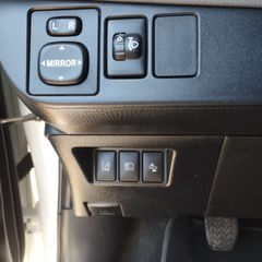 Toyota Yaris 2018 1.4 D-4D DIESEL-thumb-7