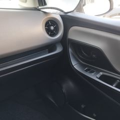 Toyota Yaris 2018 1.4 D-4D DIESEL-thumb-8