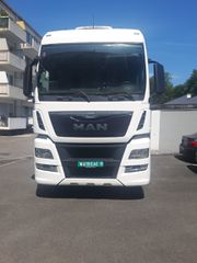 MAN 2015 TGX-thumb-1