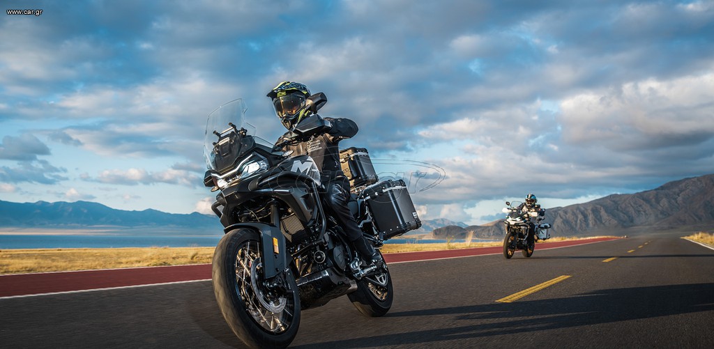 CFmoto 700 MT 2026 ΔΩΡΟ ΤΡΙΒΑΛΙΤΣΟ