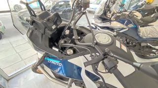 CFmoto MT 700 2026 ΔΩΡΟ ΤΡΙΒΑΛΙΤΣΟ-thumb-16