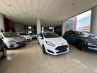 Ford Fiesta 2014-thumb-3