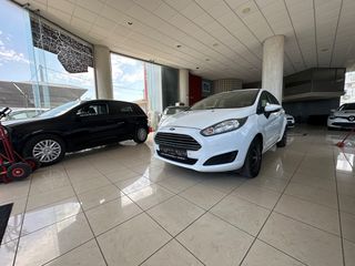 Ford Fiesta 2014-thumb-12