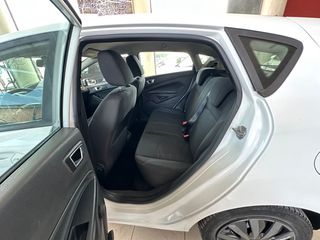 Ford Fiesta 2014-thumb-13