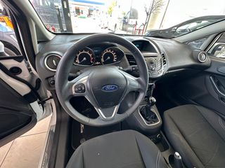 Ford Fiesta 2014-thumb-18