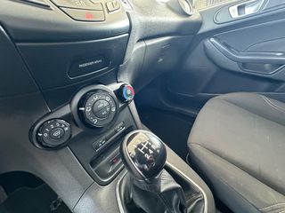 Ford Fiesta 2014-thumb-20