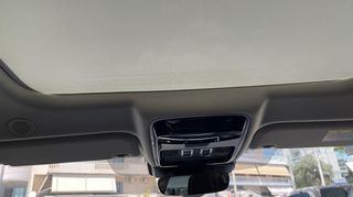 Land Rover Range Rover Velar 2022 S P400e Panorama-thumb-30