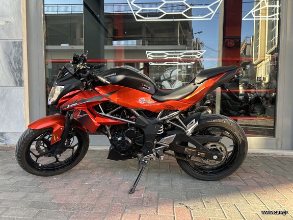 Kawasaki Z 250 2018 .