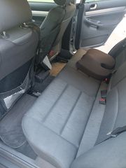 Audi A4 2000 1600-thumb-5