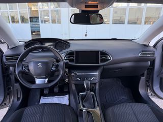 Peugeot 308 2016-thumb-9