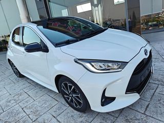 Toyota Yaris 2021 PANORAMA HYBRID AUTOMATIC LOUNGE