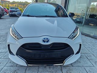 Toyota Yaris 2021 PANORAMA HYBRID AUTOMATIC LOUNGE-thumb-3