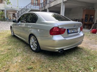 Bmw 320 2009 DIESEL AUTO-thumb-2