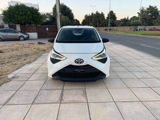 Toyota Aygo 2018 1.0 X-PLAY TOUCH