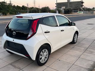 Toyota Aygo 2018 1.0 X-PLAY TOUCH-thumb-3