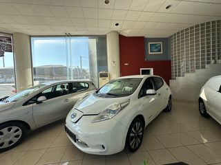 Nissan Leaf 2013-thumb-2