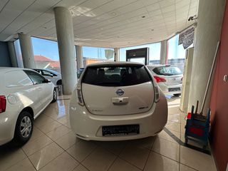 Nissan Leaf 2013-thumb-5