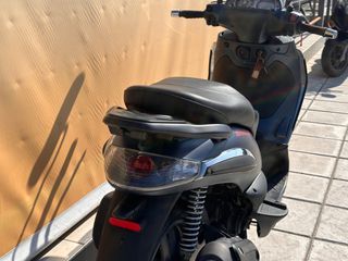 Piaggio Beverly 300i Tourer 2009 --MOTO SIDIROPOULOS--  BEVERLY 300 TOURER 2009-thumb-39