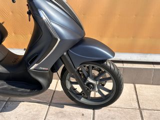 Piaggio Beverly 300i Tourer 2009 --MOTO SIDIROPOULOS--  BEVERLY 300 TOURER 2009-thumb-46